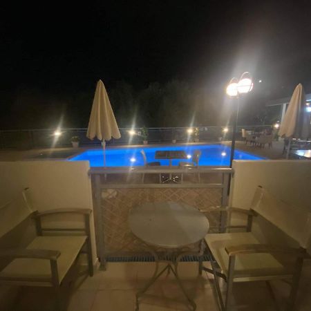 Hotel Emilia Zakynthos stad Exteriör bild